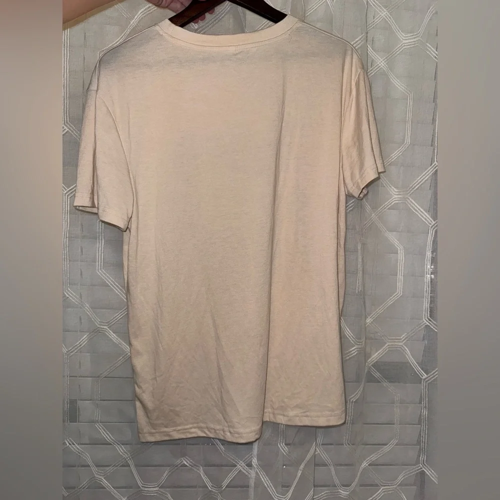 Women’s Top - Picture 4 of 4